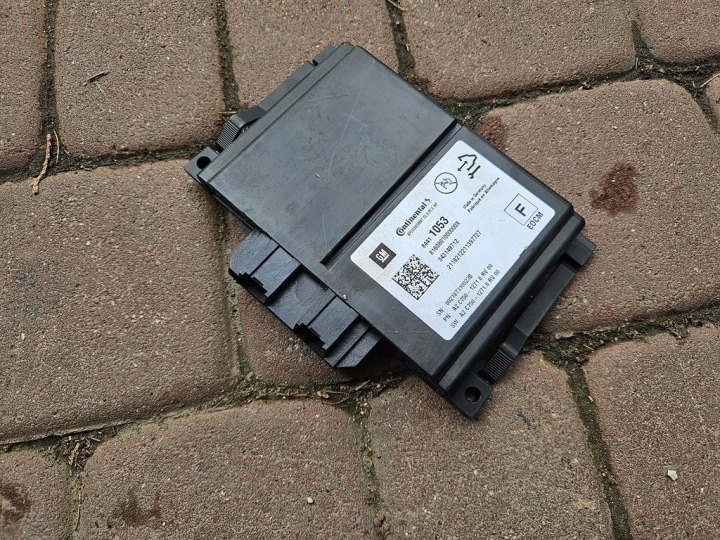 modulo Centralina computer Continental Opel Insignia B 84411053