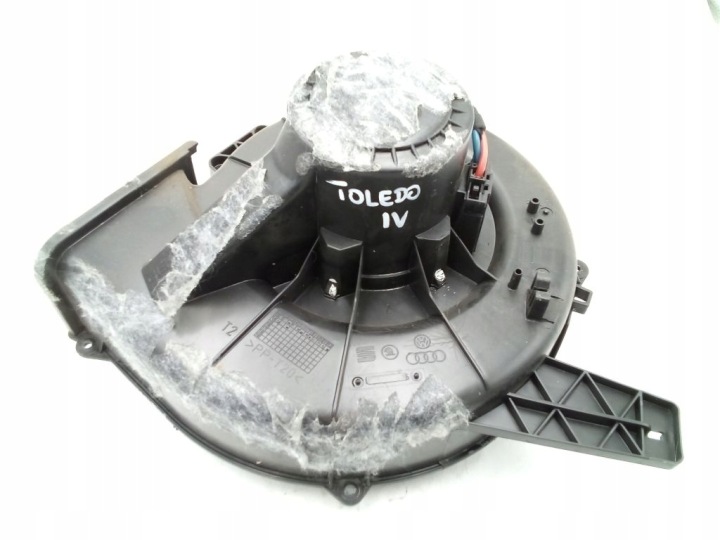 Seat Toledo IV 4 heating fan air conditioning devices 6R1819015