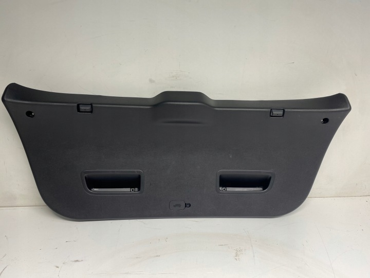 KIA VENGA cover plastic upholstery of the rear bonnet 81750-1P000