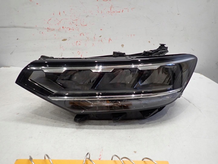 Feux phare Avant Avant Gauche VW PASSAT B8 LIFT 2019- FULL LED 3G1941035Q