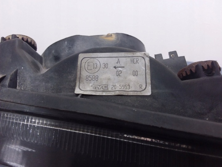 TOYOTA COROLLA E11 99- LAMPA REFLECTOR DIREITO UE 20-5953 7