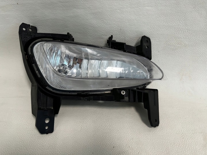 Opel Mokka X mlhovka levý světlo E1324553