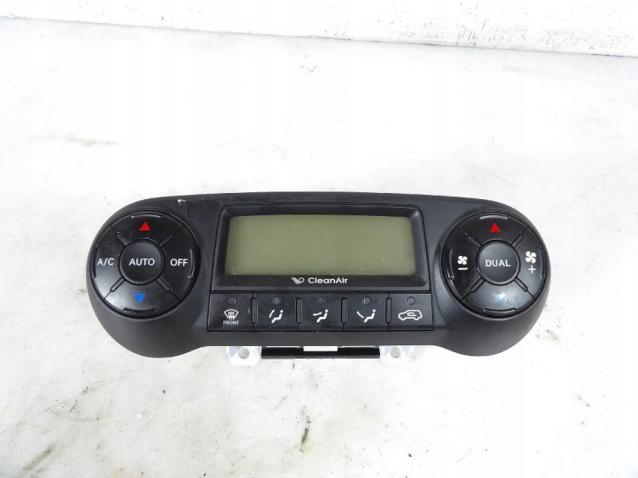 control panel air conditioning devices of the air conditioning HYUNDAI ix35 97250-2Y301