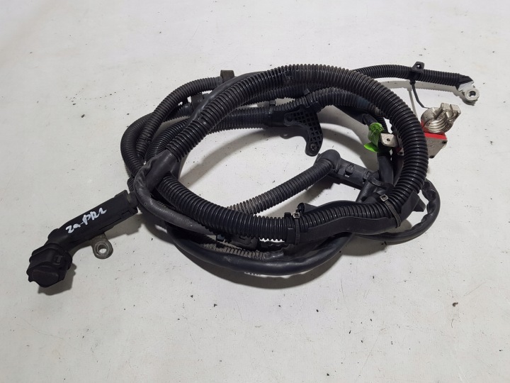 stromverteiler mit sicherung plus MERCEDES W207 2075406834 N000000006427