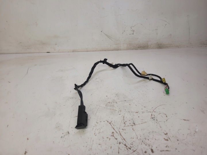 KABEL ADAPTER AMI INTERFACE AUDI A6 C6 4F0035727