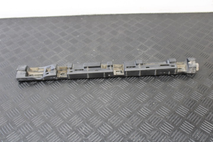 Tartók tartó Küszöb bal far 31448920 VOLVO S60 V60 III 3 KOMBI