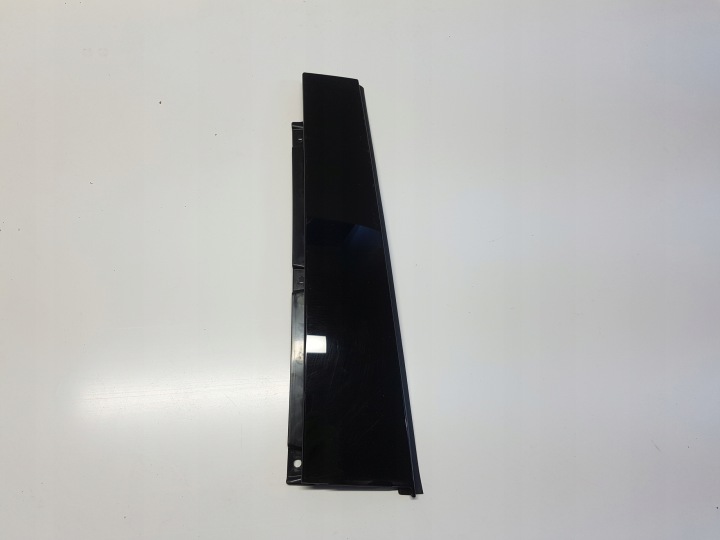 MERCEDES w247 B moulding door SLUPKA right front