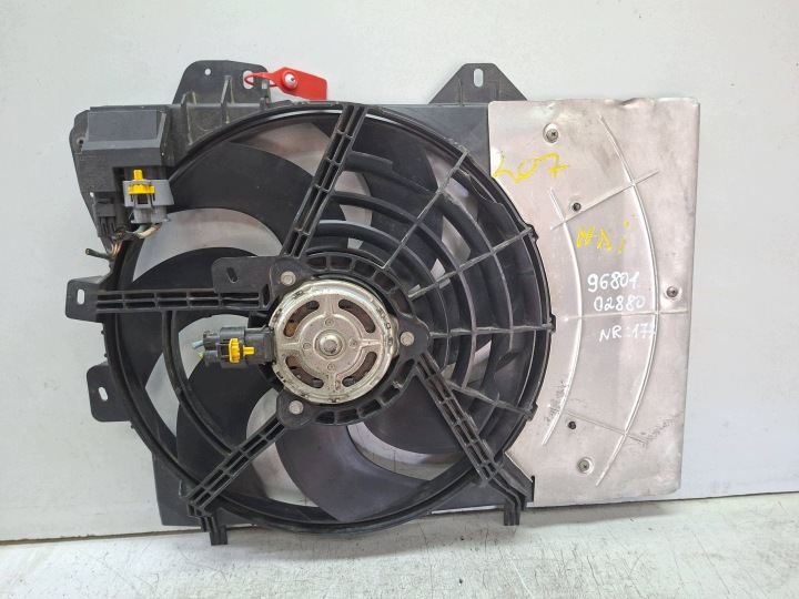 ventilátor chladiče 9680102880 PEUGEOT 207 C3 PICASSO 1.6 HDI 2009