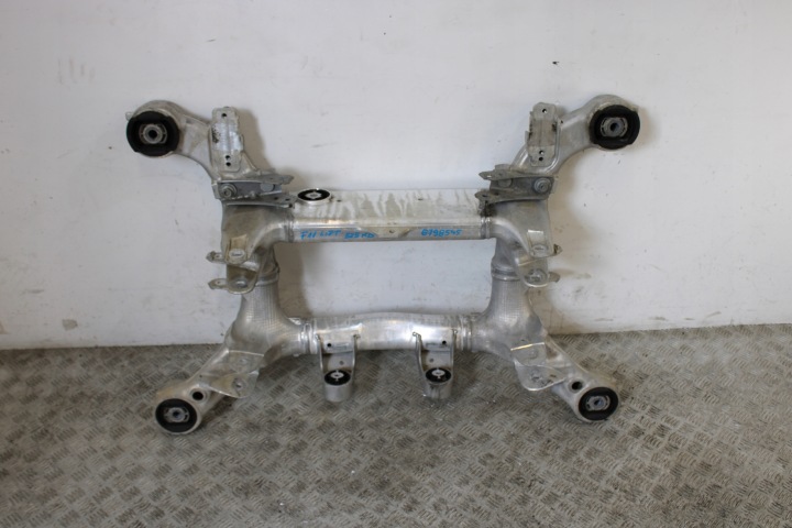 Vorderachsträger Achsträger Fahrschemel heck hinten BMW 5 F10 F11 LIFT 6798545