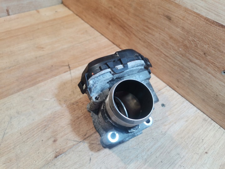 throttle flap CITROEN C4 CACTUS PEUGEOT 2008 1.6 BLUEHDI 9807238580