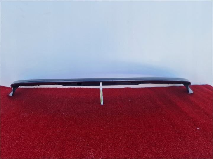 AUDI Q4 E-TRON SPOILER motorháztetök far LOTKA rekesz 89E827933 MDB308