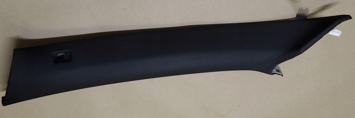 copertura GREMBIALINA FIANCO SLUPKA A sinistra Anteriore Copertura VOLVO XC60 II nero OE EU