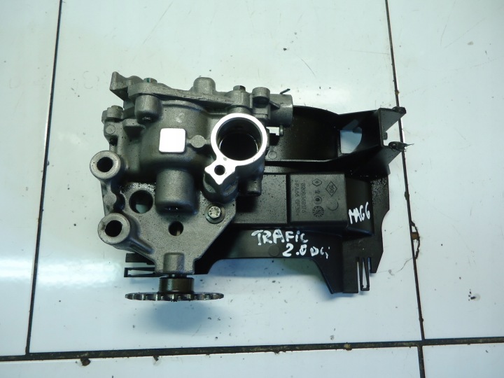 RENAULT TRAFIC 2.0DCI M9R oil pump 8200368176