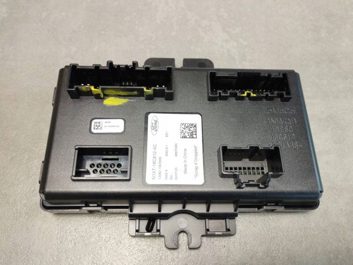 Volkswagen Amarok II 2023 module WYSWIETLACZA N1XT18C612AC