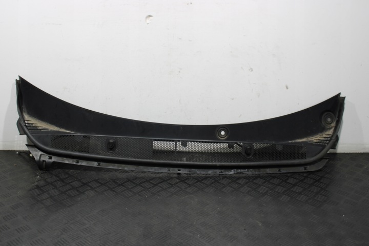 Grille égouttage PEUGEOT 308 T9 LIFT