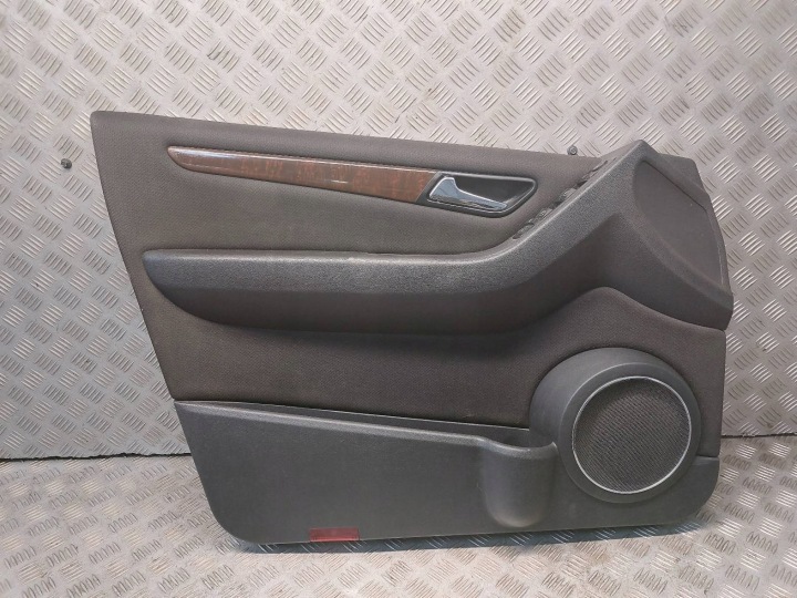 Bočné dvere KOMPLET MERCEDES-BENZ W169 A200 A1697201570 A1697201670