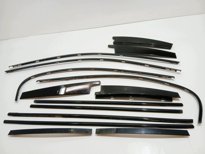 modanatura porta portiera SHADOW LINE BMW E60 LIFT