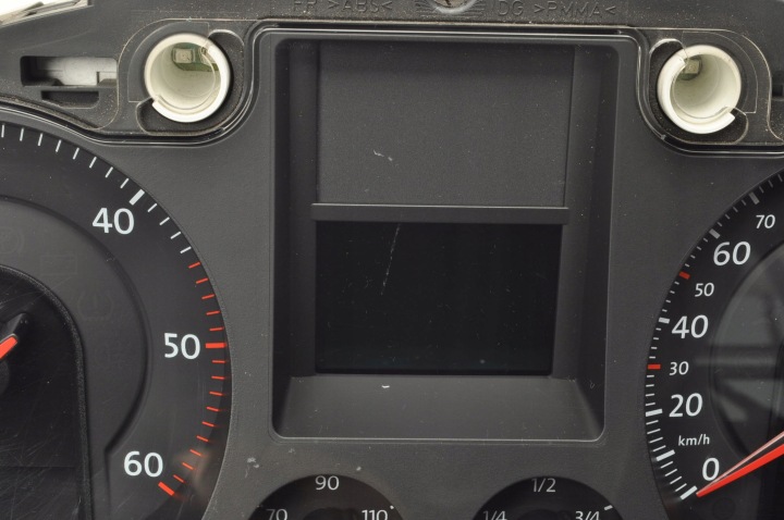 VOLKSWAGEN PASS B6 1,9 TDI KONFIDENT EURÓPY 3C0920860N 6