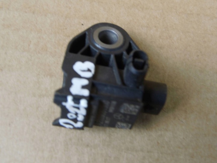 Mercedes-Benz C W205 Crashsensor Drucksensor uderzeniowy AIRBAG A2139051300