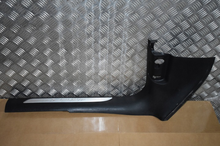 IDEALNA moulding cap threshold left PORSCHE MACAN S 1