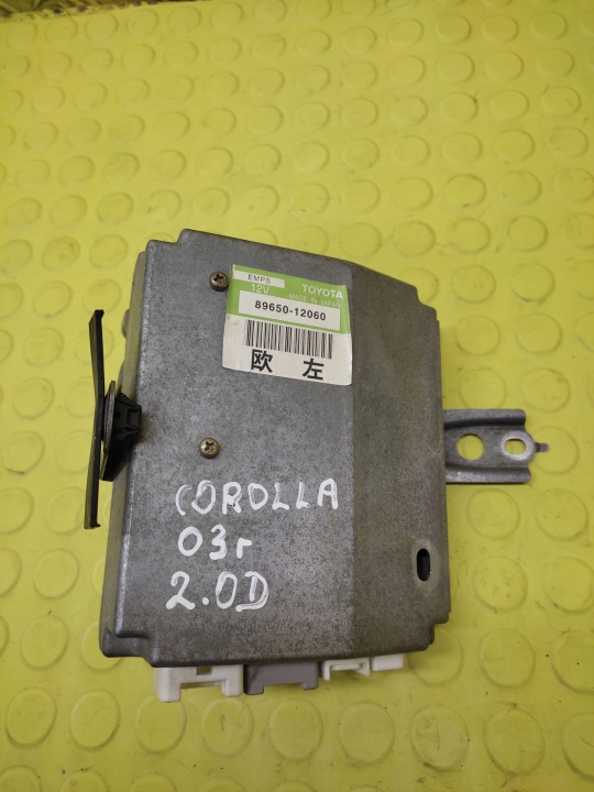 TOYOTA COROLLA E12 control unit of the control