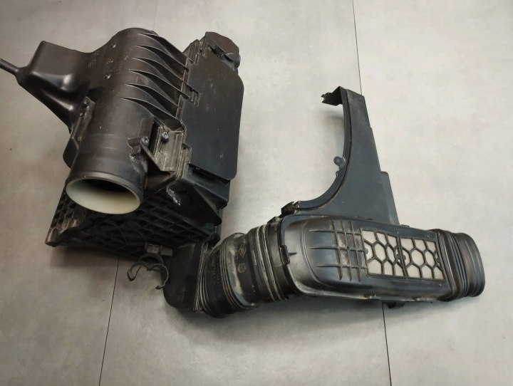 Renault Scenic IV 1.6 DCI SCATOLA Filtro POIWETRZA 165007121R
