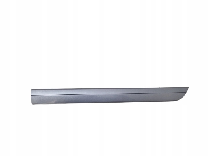 VOLKSWAGEN PASSAT B8 moulding left for door rear part rear. 3G0 854 949L