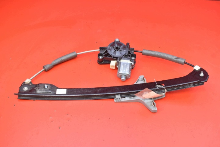 fensterhebermotor rechts heck EU 5Q0959802A SKODA SUPERB 3 III 5D HB 15-20