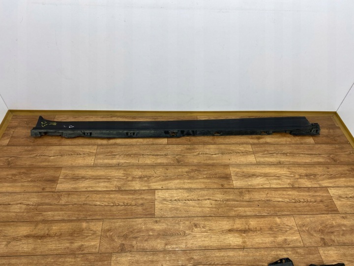 Blende Gehäuse schwellen Ford Explorer VI 2022