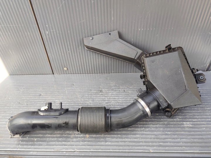 KIA SPORTAGE V 1.6 T-GDI SCATOLA FILTRO 28110P0400