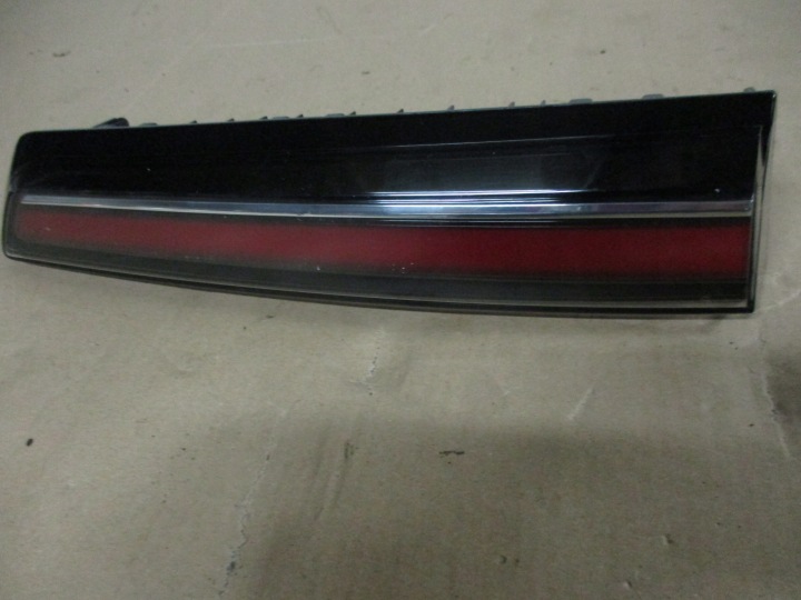 Licht links heck hinten für die Heckklappe Opel Mokka B 2 II 9833944480
