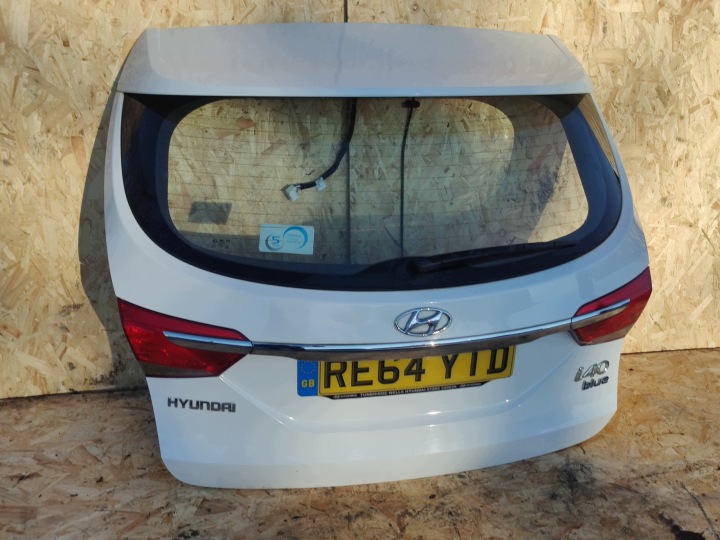 HYUNDAI I40 KOMBI heckklappe kofferraumdeckel Kofferraum heck hinten BIALA komplett LADNA