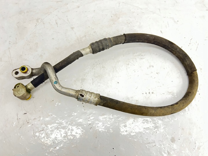 8E0260701BM Conduit pieces tuyaux Tuyau Tuyau flexible Climatisateur air conditionné AUDI A4 B7 2.7 3.0 TDI