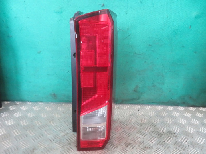 light right rear part VW CRAFTER 19R 7C0.945.096.J