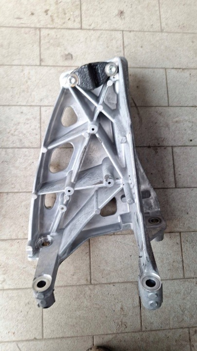 Supporto staffa Motore Mazda MX-30 700987 A71M