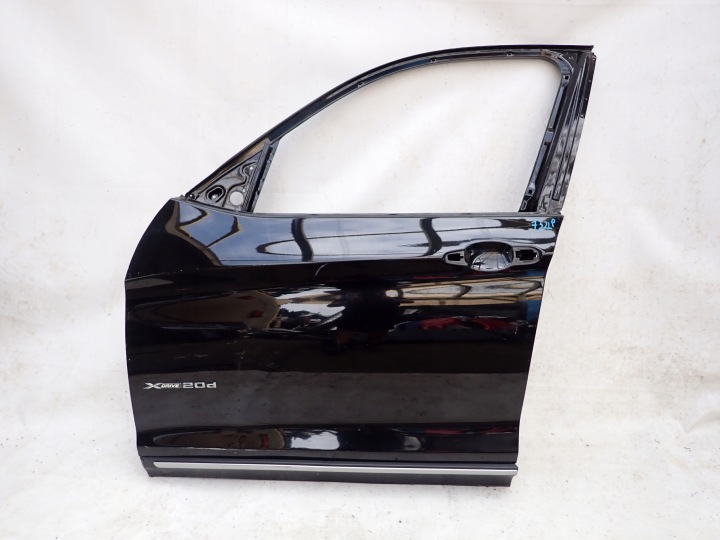 BMW X3 F25 10-17 portière avant avant sinistre