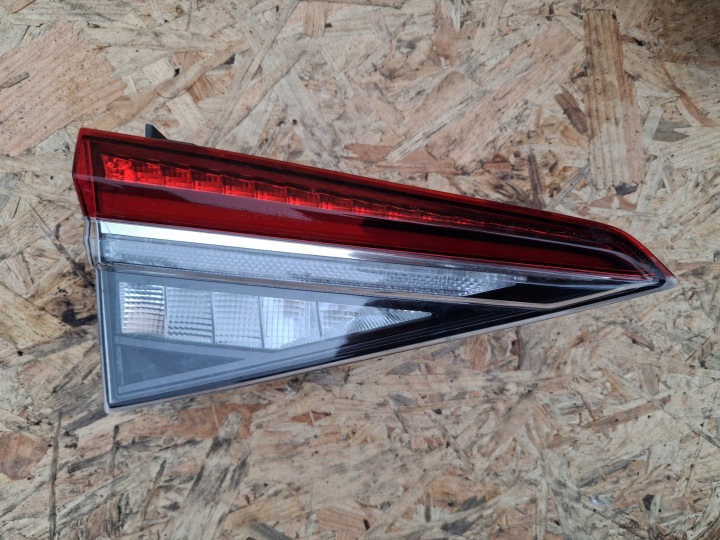 Feux phare Gauche Arrière Gauche Arrière du capot SKODA KODIAQ LIFT 565945307E
