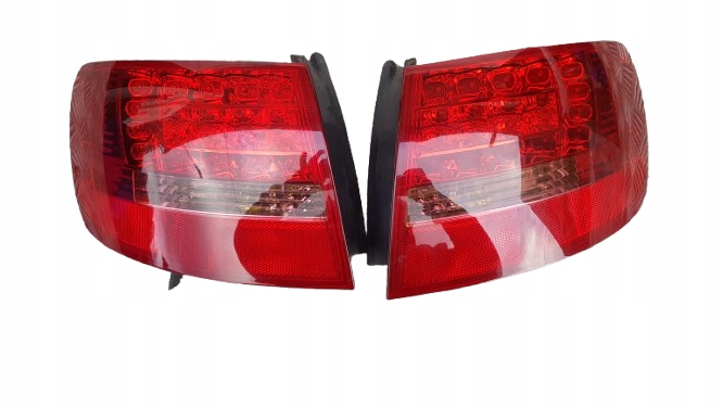 AUDI A6 C6 KOMBI AVANT Licht rechts LED WKLAD CZYSTA und SPRAWNA