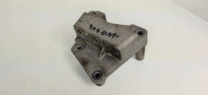 INSIGNIA B 2.0 CDTI biturbo 4X4 staffa Motore supporto 84324573