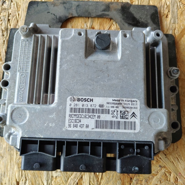 Bedienteil DES MOTORS Citroen C3 III 1.2 0281013872