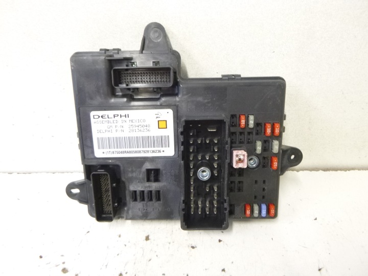 module BSI compartment of fuses Chevrolet HHR 2009r. 25945048