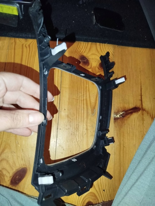 Γυάλινο πλαίσιο Mazda 3 II BHE464341 9