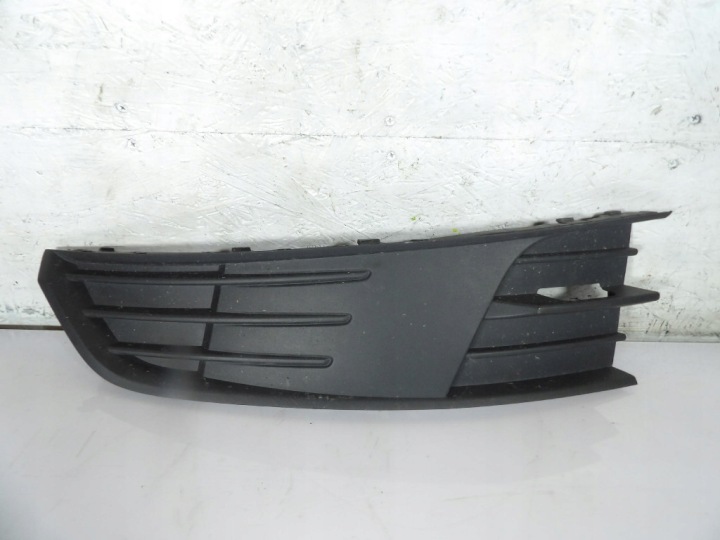 SKODA FABIA III 3 Mriežka Nárazníka dolná ľavá 6V0807367