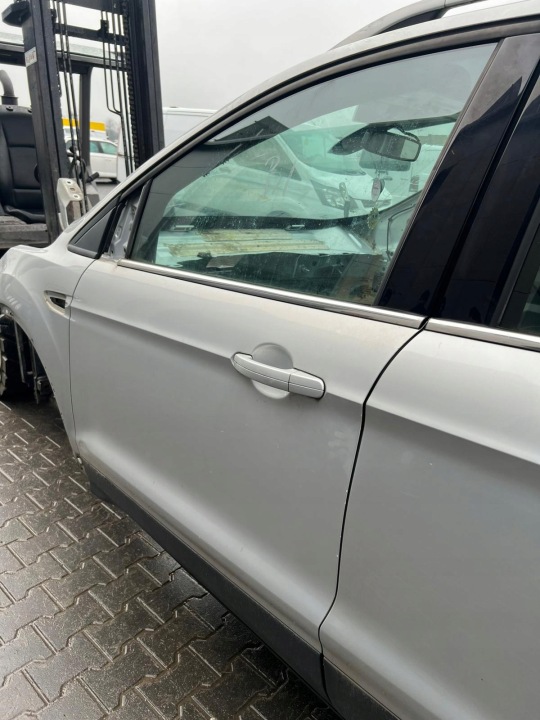 FORD KUGA MK2 Portière Gauche Avant Avant Couleur MOONDUST SILVER (METALLIC)