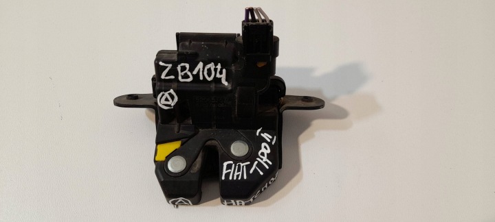 Fiat Tipo II HATCHBACK de la Serrure de lhayon Porte coffre hayon 52065353 (ZB104)