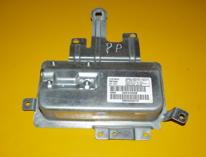 Airbag POWIETRZNA Airbag Portière Droite Avant BMW X3 E83 04-07r. 1910002B
