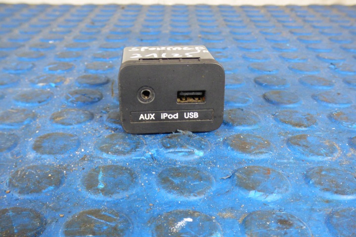 Adattatore USB AUX 96110-3W500 KIA SPORTAGE III