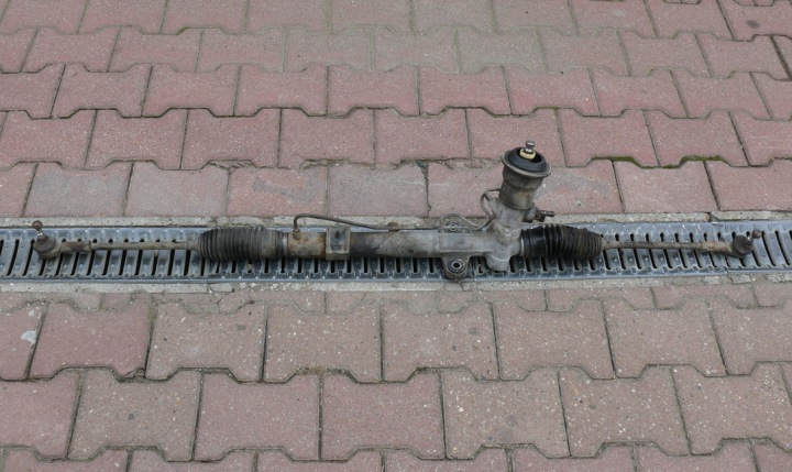 Boîter direction MITSUBISHI OUTLANDER et 1 2.0 16V 136KM 4G63 03-06 EU KOYO 4x4
