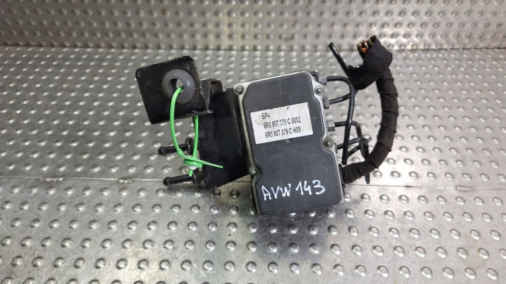 Pompe Unité de contrôle ABS 6R0614117D 6R0907379C SKODA FABIA II ROOMSTER