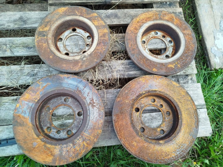 Set of brake discs and terminals Mini Cooper Countryman R60 7